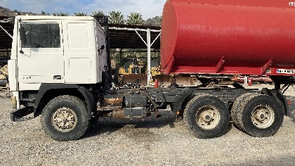 Volvo F.1233 6X4
