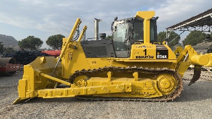 Komatsu D85EX-15